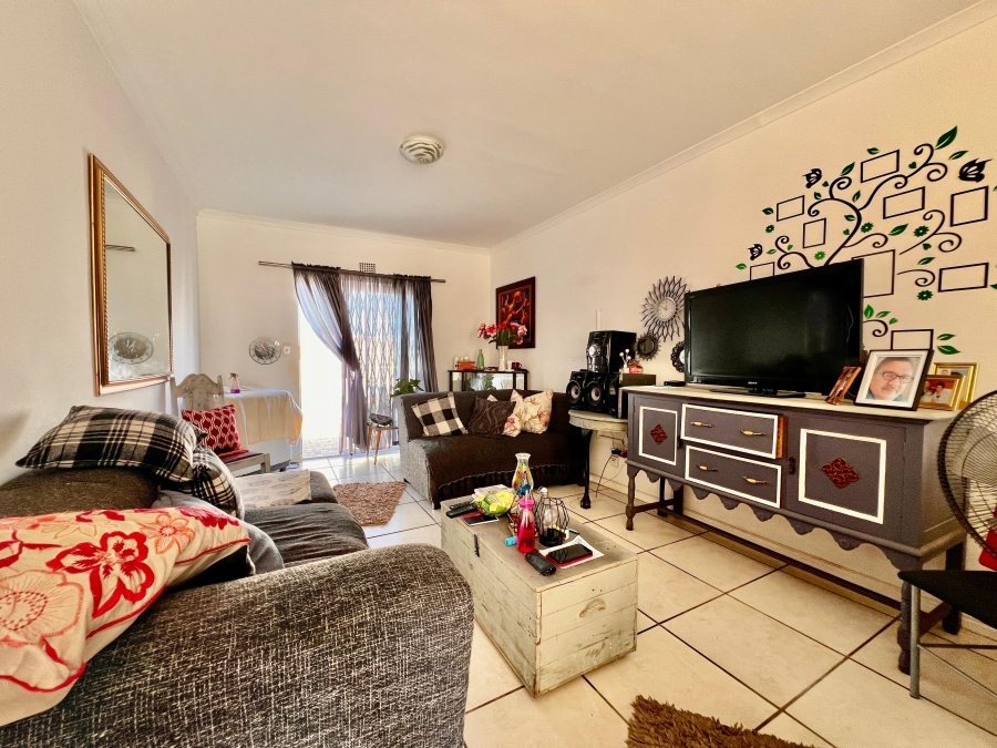 2 Bedroom Property for Sale in Santorini Estate Western Cape